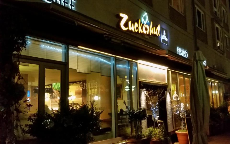 Café Zuckerhut aus Leipzig 9