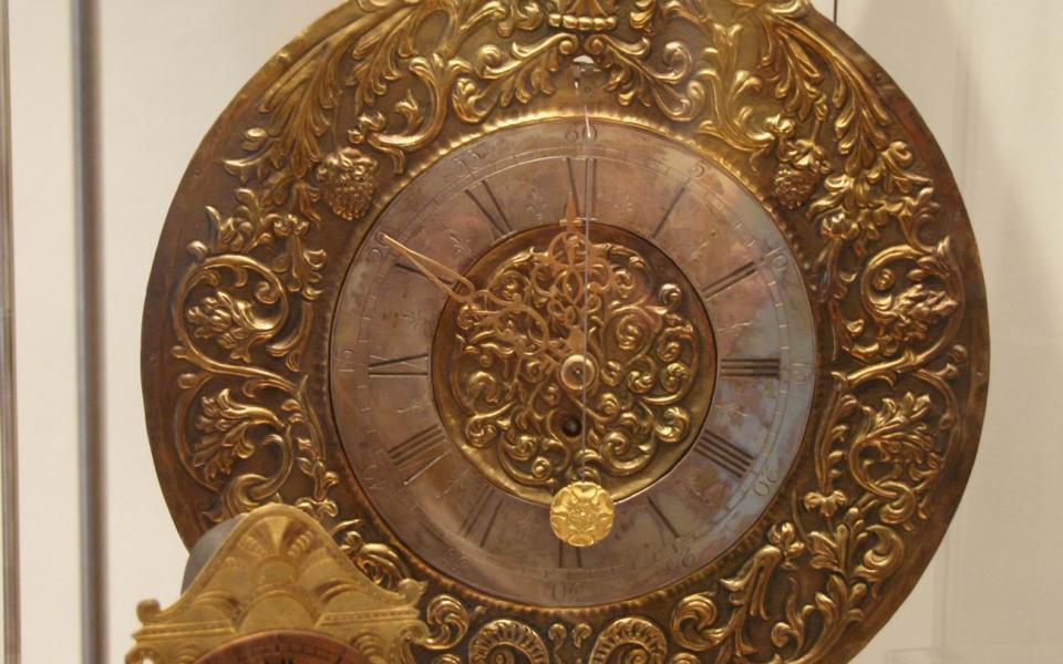 Uhrenausstellung Wunder-Werk Taschen-Uhr - Schloss Neuenburg Bild 1