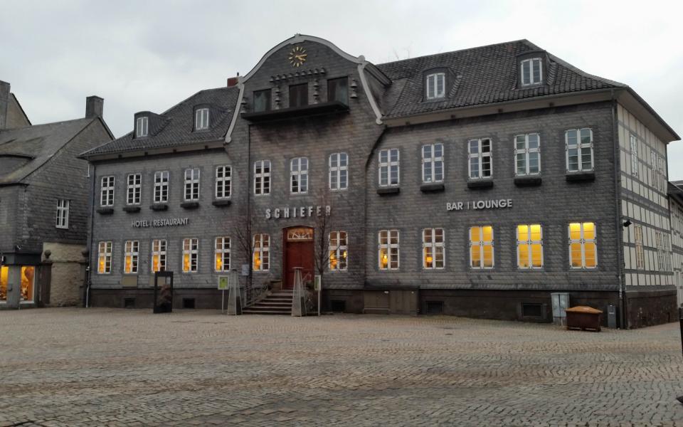 Aussenansicht vom Schiefer - Hotel - Restaurant - Bar am Markt in Goslar Bild 1