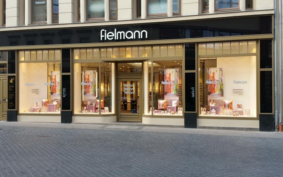 Fielmann Geschäft in der Leipziger Straße von Halle (Saale)
