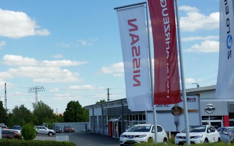 Nissan - Autocenter Halle GmbH, Lauchstädter Straße aus Angersdorf