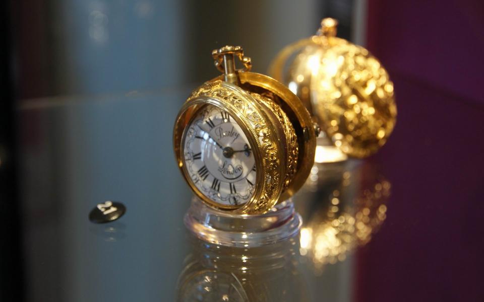 Taschenuhr in der Ausstellung "Wunder-Werk Taschen-Uhr" Neuenburg Bild 3
