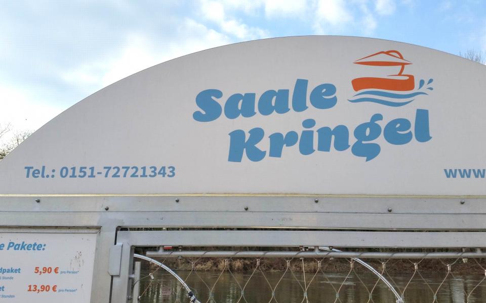 Grill- und Partyboot - Saale-Kringel aus Halle (Saale) 2