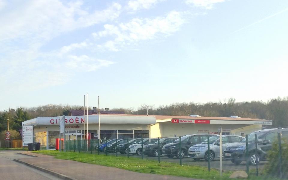 Autohaus Schröder Dölau aus Halle (Saale)