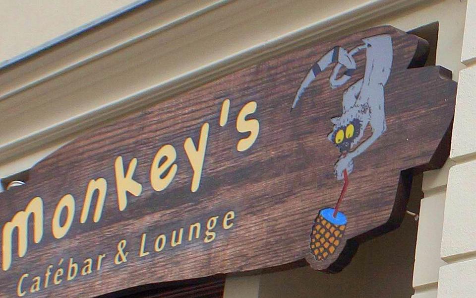 Monkeys Cafébar & Lounge, Große Ulrichstraße, Innenstadt aus Halle (Saale)