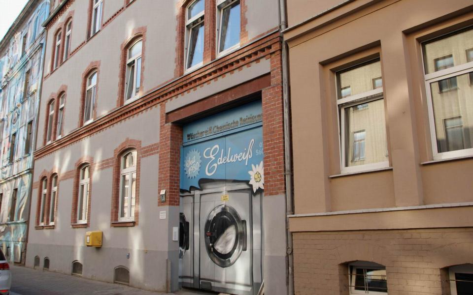 Edelweiß Wäscherei & Chemische Reinigung - Landsberger Straße aus Halle (Saale) 3