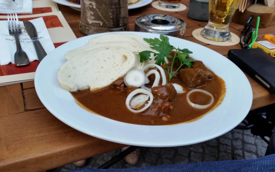 lecker Essen in Wenzel Prager Bierstuben aus Halle (Saale)
