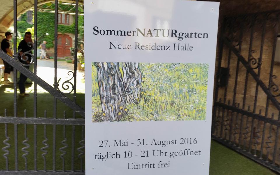 Innenhof der Neuen Residenz am Dom mit dem Motto "SommerNATURgarten" aus Halle (Saale) 2