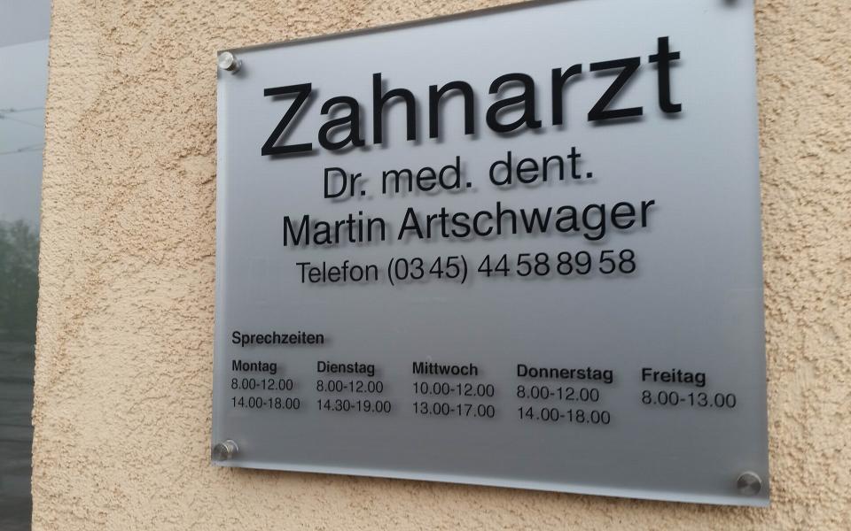 Dr. med. dent. Martin Artschwager - Zahnarzt aus Halle (Saale)
