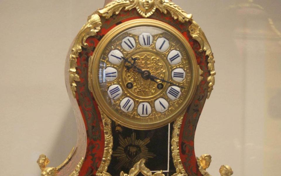 Uhrenausstellung Wunder-Werk Taschen-Uhr - Schloss Neuenburg Bild 3