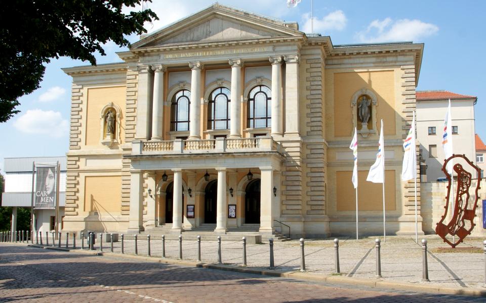 Oper aus Halle (Saale)