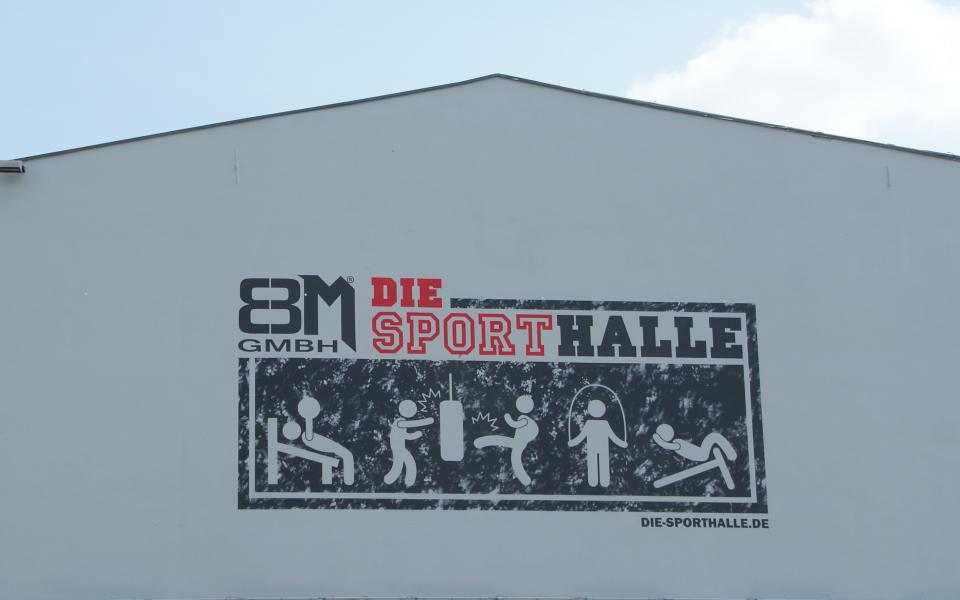 8M DIE SPORTHALLE aus Halle (Saale) 2
