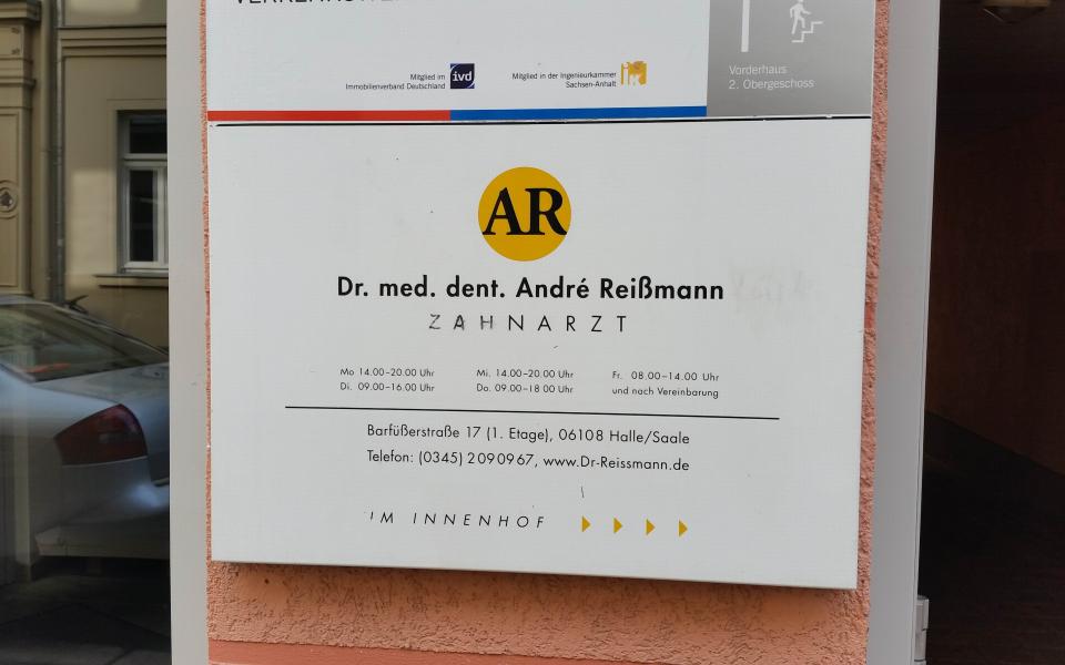 Dr. med. dent. André Reißmann - Zahnarzt aus Halle (Saale) 2