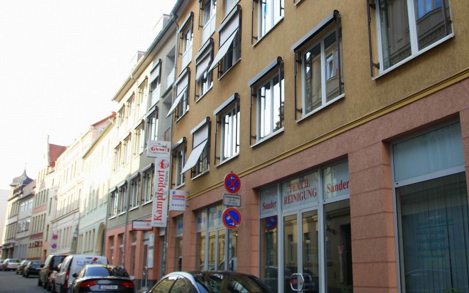 Top Textilreinigung Sander, Barfüßerstraße, Altstadt aus Halle (Saale)