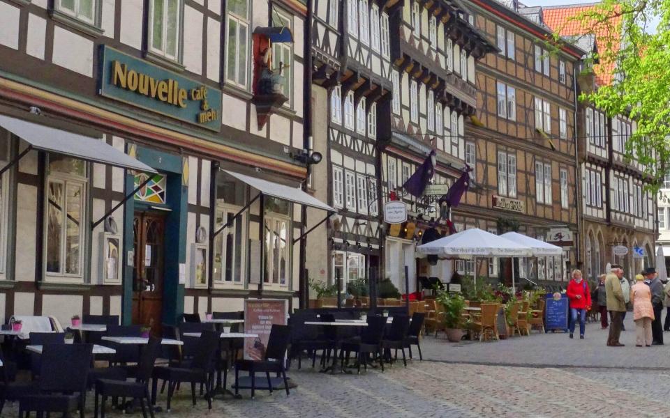 Café Nouvelle - Bar am Marktplatz von Goslar 2