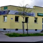 Europcar Autovermietung in der Berliner Straße 220 aus Halle (Saale)